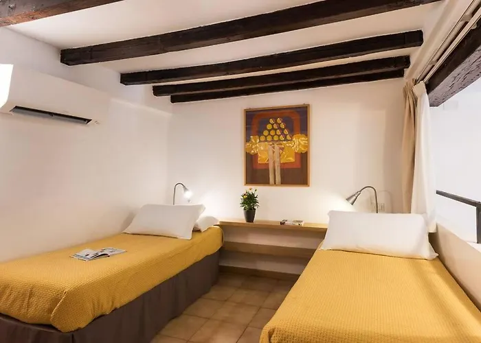 Idyllia -teatro Pompeo Appartamento *